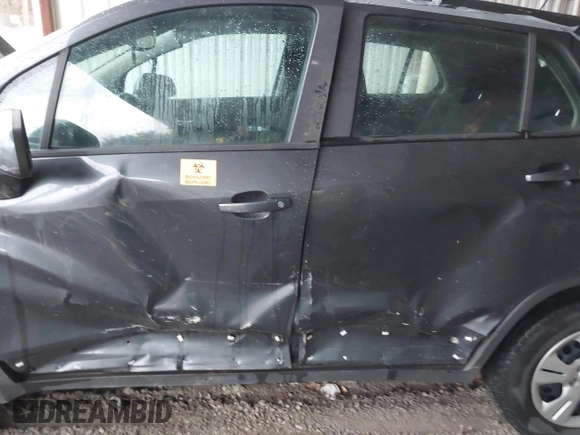 2016 Chevrolet Trax LS with VIN 3GNCJKSB4GL265545, listed as a IAAI auction lot 41701659 with 111,942 mi miles. Bid and sale history available at carsss.com. Image 6.