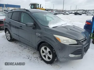 2016 Ford Escape SE with VIN 1FMCU0GX6GUB57101, listed as a Copart auction lot 46049695 with 151,514 mi miles and Clean Title. Bid and sale history available at carsss.com. Image 4.
