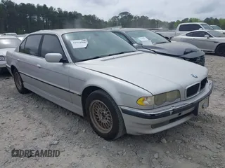 2001 BMW 7 Series 740iL with VIN WBAGH83451DP31468, listed as a IAAI auction lot 41929966 with 154,431 mi miles. Bid and sale history available at carsss.com. Image 1.