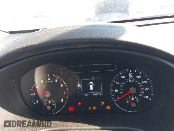 2016 Kia Sorento LX with VIN 5XYPG4A57GG129837, listed as a IAAI auction lot 41066768 with 69,717 mi miles. Bid and sale history available at carsss.com. Image 7.