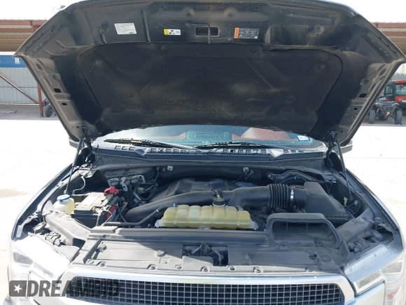 2020 Ford F-150 XL z VIN 1FTFW1E42LFB47223, wystawiony jako IAAI lot #41832415 z przebiegiem 117 642 mil mil oraz . Historia ofert i sprzedaży dostępna na DreamBid. Obrazek 10.