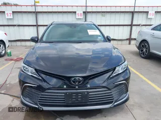 2023 Toyota Camry LE z VIN 4T1C11AK3PU182887, wystawiony jako IAAI lot #42156807 z przebiegiem 33 019 mil mil oraz . Historia ofert i sprzedaży dostępna na DreamBid. Obrazek 12.