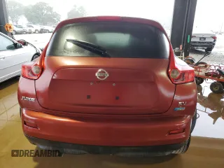 2014 Nissan Juke SV with VIN JN8AF5MRXET357205, listed as a Copart auction lot 79687164 with Not Provided miles and Clean Title. Bid and sale history available at carsss.com. Image 6.