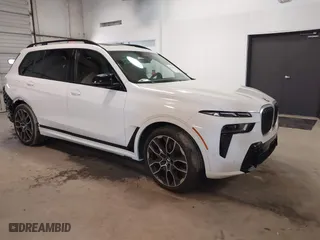 2024 BMW X7 M60i with VIN 5UX33EM04R9T72699, listed as a IAAI auction lot 41296464 with 39,785 mi miles. Bid and sale history available at carsss.com. Image 1.