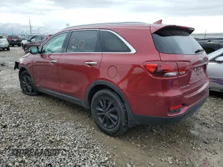 2019 Kia Sorento LX z VIN 5XYPGDA51KG468487, wystawiony jako Copart lot #55267365 z przebiegiem 112 479 mil mil oraz Szkoda całkowita • Salvage title. Historia ofert i sprzedaży dostępna na DreamBid. Obrazek 2.