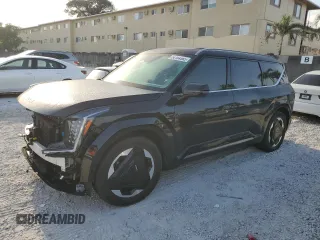 2024 Kia EV9 Land with VIN KNDADFS51R6026525, listed as a Copart auction lot 50104565 with 23,544 mi miles and Salvage Title. Bid and sale history available at carsss.com. Image 1.