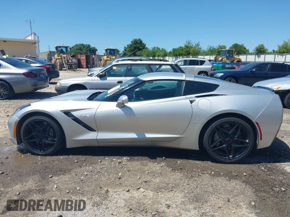 2018 Chevrolet Corvette 1LT z VIN 1G1YB2D73J5102194, wystawiony jako IAAI lot #42321149 z przebiegiem 103 086 mil mil oraz . Historia ofert i sprzedaży dostępna na DreamBid. Obrazek 14.