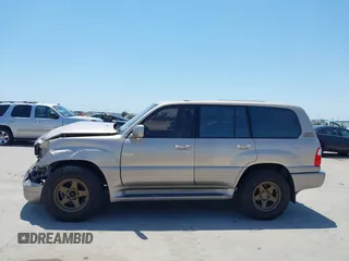 2000 Lexus LX 470 z VIN JT6HT00W4Y0114729, wystawiony jako IAAI lot #42227081 z przebiegiem 129 117 mil mil oraz . Historia ofert i sprzedaży dostępna na DreamBid. Obrazek 15.