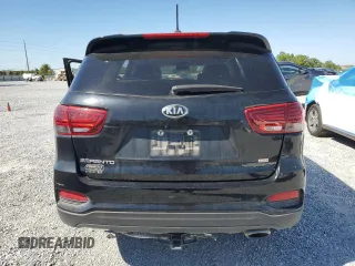 2020 Kia Sorento LX with VIN 5XYPG4A36LG685467, listed as a Copart auction lot 50245455 with 12,189 mi miles and Non Repairable. Bid and sale history available at carsss.com. Image 6.