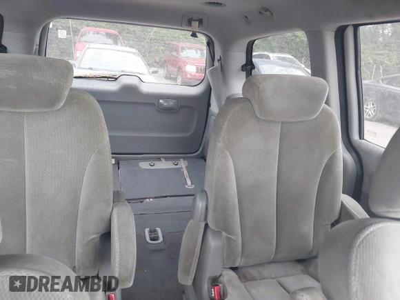 2008 Kia Sedona LX with VIN KNDMB233686212813, listed as a IAAI auction lot 42250476 with 198,111 mi miles and . Bid and sale history available at DreamBid. Image 8.
