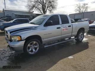 2005 Dodge Ram 1500 SLT with VIN 1D7HA18D55J573142, listed as a Copart auction lot 88745695 with 299,958 mi miles and Salvage Title. Bid and sale history available at carsss.com. Image 1.