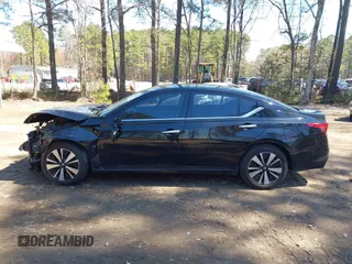 2019 Nissan Altima SL with VIN 1N4BL4EV2KC236359, listed as a IAAI auction lot 41863892 with 85,276 mi miles and . Bid and sale history available at DreamBid. Image 15.