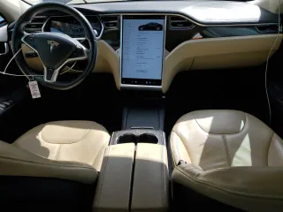 2013 Tesla Model S with VIN 5YJSA1CN1DFP08574, listed as a Copart auction lot 48762375 with 197,328 mi miles and Salvage Title. Bid and sale history available at carsss.com. Image 8.