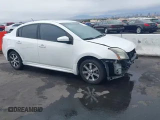 2011 Nissan Sentra SR with VIN 3N1AB6AP6BL703754, listed as a IAAI auction lot 41721630 with 203,676 mi miles and . Bid and sale history available at DreamBid. Image 1.