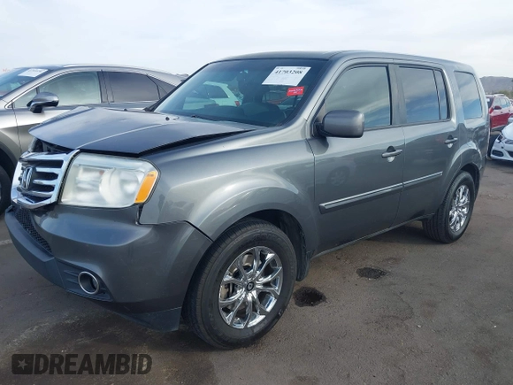 2012 Honda Pilot EX-L with VIN 5FNYF3H51CB036501, listed as a IAAI auction lot 41703208 with 223,984 mi miles. Bid and sale history available at carsss.com. Image 17.