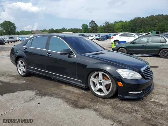 2011 Mercedes-Benz S-Class S 550 with VIN WDDNG8GB1BA387538, listed as a Copart auction lot 54218555 with 255,894 mi miles and Clean Title. Bid and sale history available at carsss.com. Image 4.