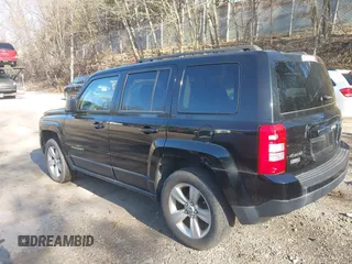 2012 Jeep Patriot Latitude with VIN 1C4NJRFB4CD686038, listed as a IAAI auction lot 42142199 with 116,416 mi miles and . Bid and sale history available at carsss.com. Image 3.