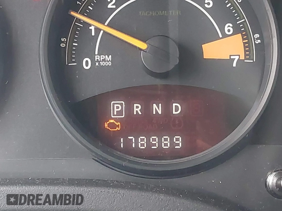 2014 Jeep Patriot Sport with VIN 1C4NJRBB4ED534026, listed as a IAAI auction lot 41850049 with 178,989 mi miles. Bid and sale history available at carsss.com. Image 15.