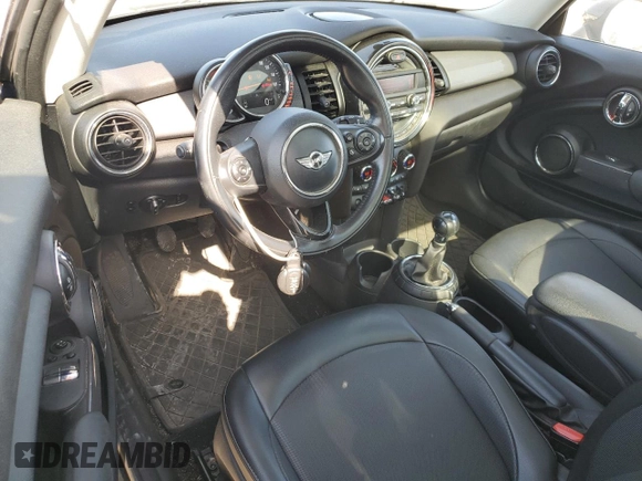 2014 MINI Hardtop with VIN WMWXM5C59ET972044, listed as a Copart auction lot 52519775 with 91,490 mi miles and Clean Title. Bid and sale history available at DreamBid. Image 8.