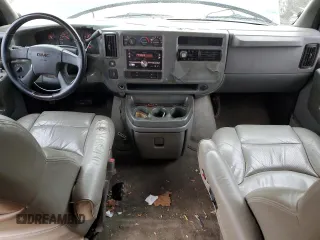 2003 GMC Savana Commercial C6Y with VIN 1GDFG15T931203459, listed as a Copart auction lot 79702844 with Not Provided miles and Salvage Title. Bid and sale history available at carsss.com. Image 8.