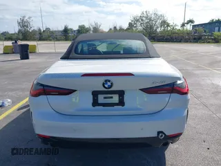 2024 BMW 4 Series 430i z VIN WBA23AT07RCP83781, wystawiony jako IAAI lot #41660520 z przebiegiem 24 064 mil mil oraz . Historia ofert i sprzedaży dostępna na DreamBid. Obrazek 16.