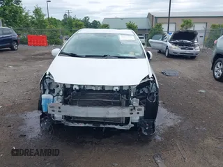 2014 Toyota Prius with VIN JTDKN3DP6E3055058, listed as a IAAI auction lot 42233555 with 133,718 mi miles and . Bid and sale history available at DreamBid. Image 12.