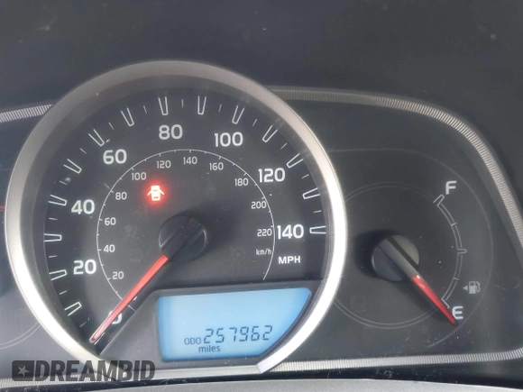 2015 Toyota RAV4 LE with VIN 2T3BFREV8FW400165, listed as a IAAI auction lot 41664594 with 257,962 mi miles. Bid and sale history available at carsss.com. Image 7.