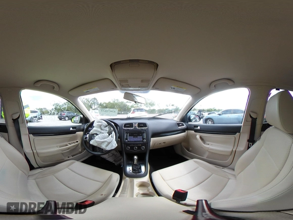 2013 Volkswagen Jetta SportWagen SE with VIN 3VWPX7AJ4DM655174, listed as a IAAI auction lot 42072632 with 65,899 mi miles. Bid and sale history available at carsss.com. Image 17.