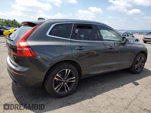 2018 Volvo XC60 Momentum with VIN LYV102RK0JB106179, listed as a Copart auction lot 62533525 with Not provided miles and Salvage title. Bid and sale history available at DreamBid. Image 3.