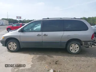 1997 Dodge Caravan LE with VIN 1B4GP54L3VB333541, listed as a IAAI auction lot 41012170 with 137,181 mi miles and . Bid and sale history available at carsss.com. Image 14.