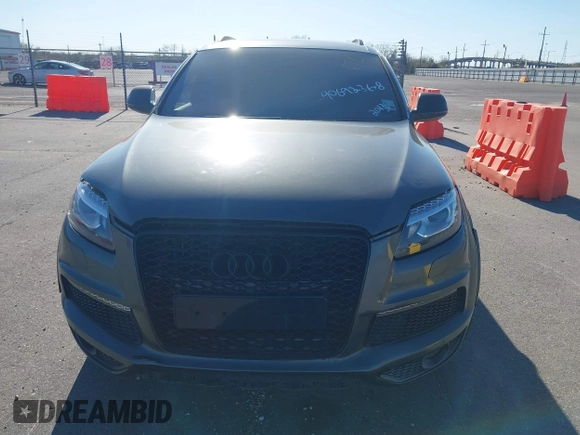 2013 Audi Q7 3.0T S line Prestige with VIN WA1DGAFE6DD009137, listed as a IAAI auction lot 41744378 with 99,060 mi miles. Bid and sale history available at carsss.com. Image 12.
