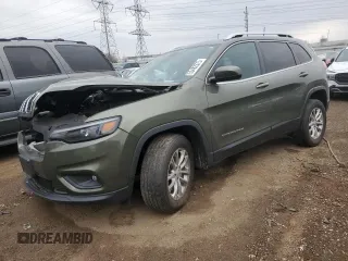 2019 Jeep Cherokee Latitude z VIN 1C4PJMCB1KD465835, wystawiony jako Copart lot #53482575 z przebiegiem 67 229 mil mil oraz Szkoda całkowita • Salvage title. Historia ofert i sprzedaży dostępna na DreamBid. Obrazek 1.