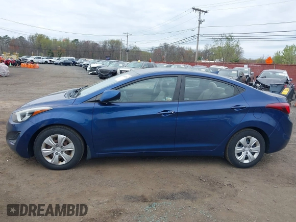 2016 Hyundai Elantra SE with VIN 5NPDH4AE5GH776391, listed as a IAAI auction lot 42082839 with 123,820 mi miles and . Bid and sale history available at DreamBid. Image 17.