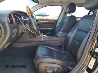 2009 Jaguar XJ 8 with VIN SAJWA71B79SH30431, listed as a Copart auction lot 52403185 with 67,143 mi miles and Salvage Title. Bid and sale history available at DreamBid. Image 7.