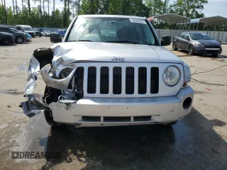 2010 Jeep Patriot Sport z VIN 1J4NF2GB1AD649544, wystawiony jako Copart lot #55086225 z przebiegiem 98 944 mil mil oraz Szkoda całkowita • Salvage title. Historia ofert i sprzedaży dostępna na DreamBid. Obrazek 5.