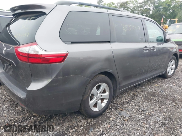 2015 Toyota Sienna LE AAS with VIN 5TDKK3DC7FS630614, listed as a IAAI auction lot 42466279 with Not provided miles and . Bid and sale history available at DreamBid. Image 4.
