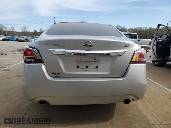 2015 Nissan Altima SV z VIN 1N4AL3AP9FC595825, wystawiony jako Copart lot #51223605 z przebiegiem 136 199 mil mil oraz Szkoda całkowita • Salvage title. Historia ofert i sprzedaży dostępna na DreamBid. Obrazek 6.