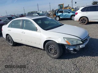 2007 Honda Accord EX с VIN 1HGCM56747A144577, выставлен на аукционе IAAI как лот 42042721 с пробегом 243 952 миль миль и . История ставок и продаж доступна на DreamBid. Изображение 1.
