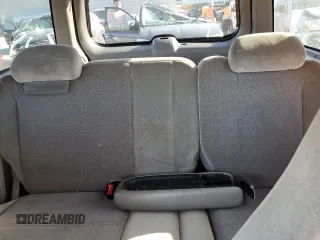 2000 Ford Explorer XLS z VIN 1FMZU72X7YUB64053, wystawiony jako Copart lot #53037485 z przebiegiem 197 312 mil mil oraz Szkody całkowita. Historia ofert i sprzedaży dostępna na DreamBid. Obrazek 10.