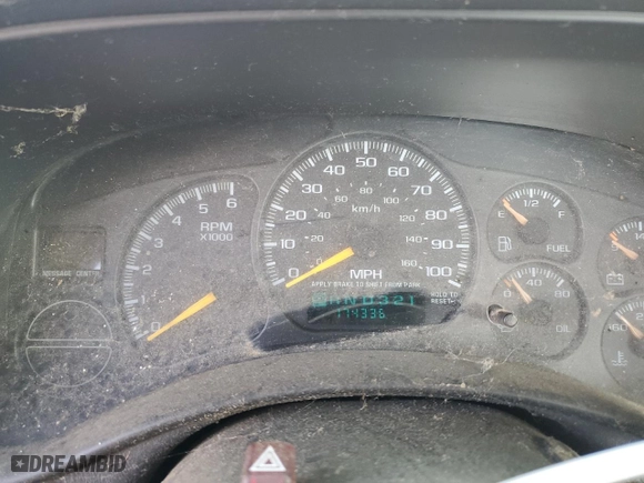 2000 Chevrolet Silverado 1500 LS with VIN 1GCEK14T2YE125042, listed as a Copart auction lot 51515035 with 174,336 mi miles and Clean Title. Bid and sale history available at carsss.com. Image 9.