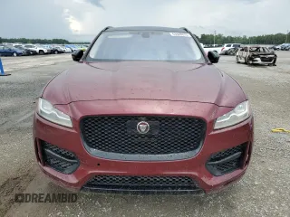 2017 Jaguar F-Pace 35t R-Sport with VIN SADCL2BV6HA495985, listed as a Copart auction lot 63428675 with 134,403 mi miles and Clean title. Bid and sale history available at DreamBid. Image 5.