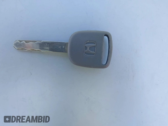 2013 Honda Ridgeline RTL with VIN 5FPYK1F57DB005538, listed as a IAAI auction lot 41985586 with 152,697 mi miles and . Bid and sale history available at DreamBid. Image 11.