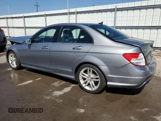 2013 Mercedes-Benz C 300 Sport с VIN WDDGF8AB8DR297960, выставлен на аукционе Copart как лот 61565455 с пробегом 72 818 миль миль и Списание • Salvage title. История ставок и продаж доступна на DreamBid. Изображение 2.