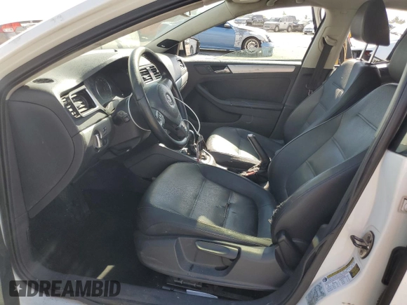 2012 Volkswagen Jetta TDI w/Premium с VIN 3VWLL7AJ0CM339246, выставлен на аукционе Copart как лот 46921225 с пробегом Не указан миль и Списание • Salvage title. История ставок и продаж доступна на DreamBid. Изображение 7.