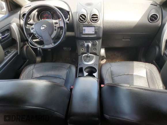 2011 Nissan Rogue S z VIN JN8AS5MV4BW669104, wystawiony jako Copart lot #57426735 z przebiegiem 132 021 mil mil oraz Tytuł czysty. Historia ofert i sprzedaży dostępna na DreamBid. Obrazek 8.