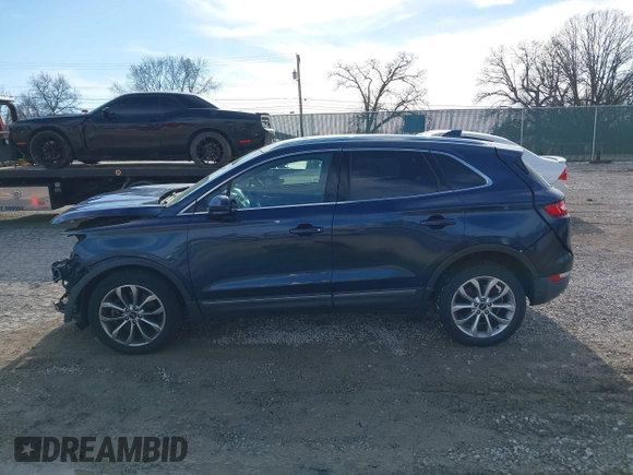 2017 Lincoln MKC Select with VIN 5LMCJ2D94HUL50145, listed as a IAAI auction lot 41620695 with 100,331 mi miles and . Bid and sale history available at DreamBid. Image 15.