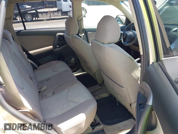 2006 Toyota RAV4 with VIN JTMBK33V765003467, listed as a IAAI auction lot 42017690 with 181,277 mi miles. Bid and sale history available at carsss.com. Image 8.