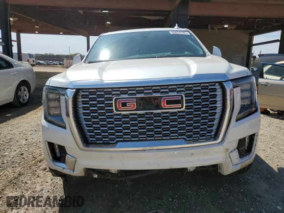 2022 GMC Yukon XL Denali with VIN 1GKS2JKL8NR192940, listed as a Copart auction lot 50654785 with 70,962 mi miles and Salvage Title. Bid and sale history available at carsss.com. Image 5.