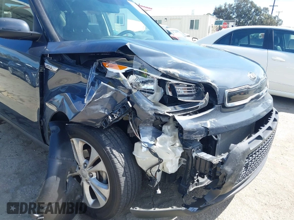2016 Kia Soul + with VIN KNDJP3A52G7281179, listed as a IAAI auction lot 41933863 with 114,336 mi miles. Bid and sale history available at carsss.com. Image 6.
