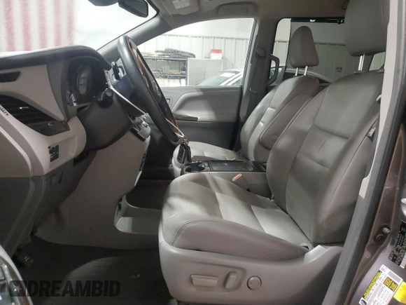2019 Toyota Sienna XLE Auto Access Seat with VIN 5TDYZ3DC3KS005207, listed as a Copart auction lot 47881075 with 155,779 mi miles and Salvage Title. Bid and sale history available at carsss.com. Image 7.